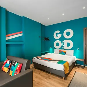  Apartament Colors Living Grecia